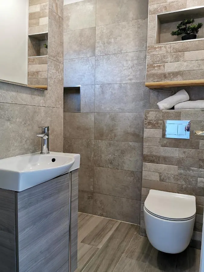 Apartments Nea