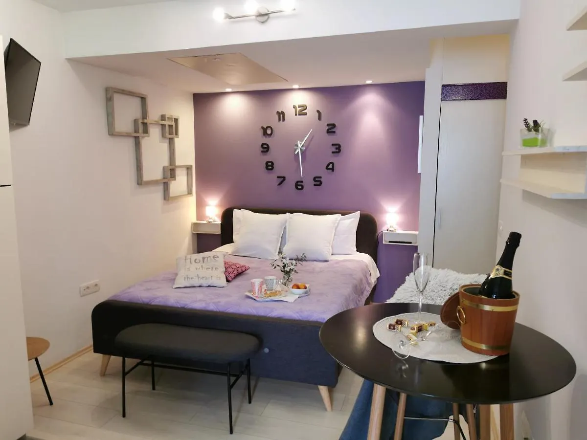 Apartments Nea