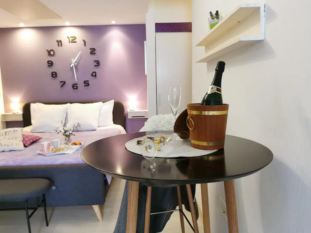 Apartments Nea